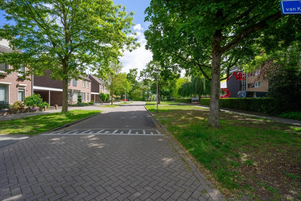 Välivaade - Linked Semi-detached House with Serre in Helmond