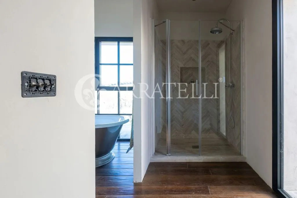 Salles de bain - Luxury Farmhouse with Infinity Pool in Manciano