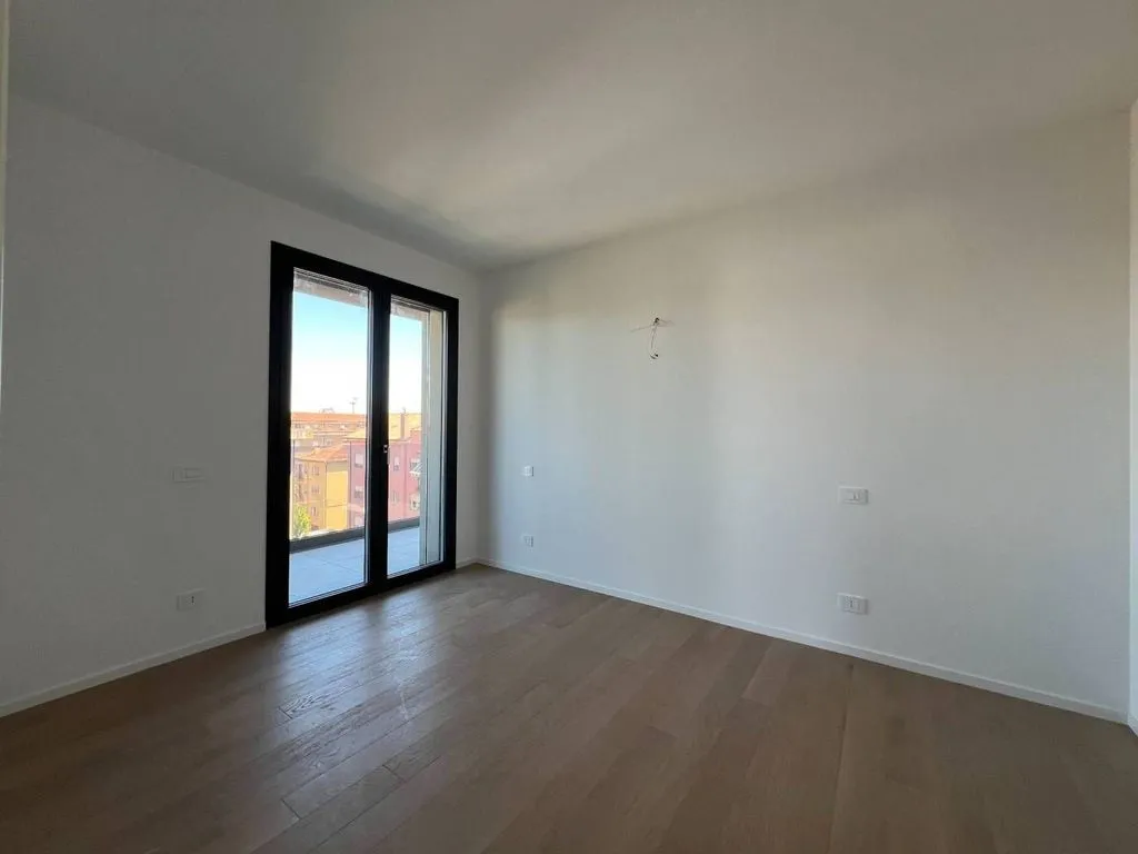 Rooms - Luxury Penthouse with Rooftop in Mestre, Venice
