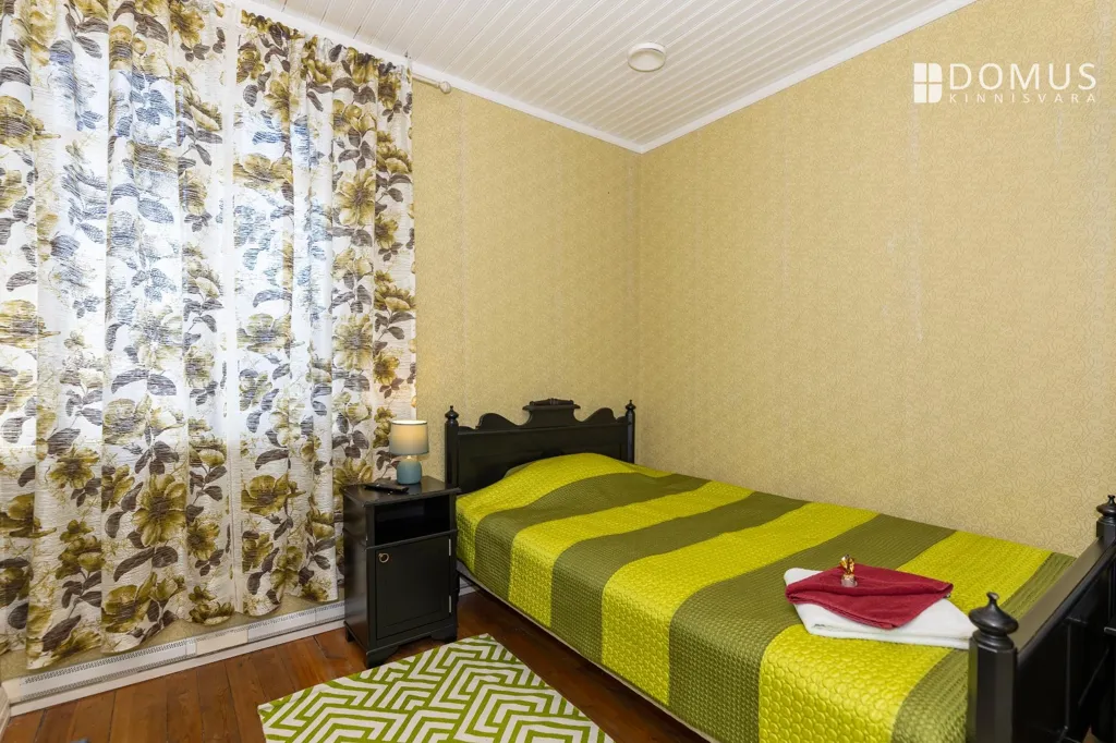 Magamistoad - Historic Commercial Building in Kärdla Centre