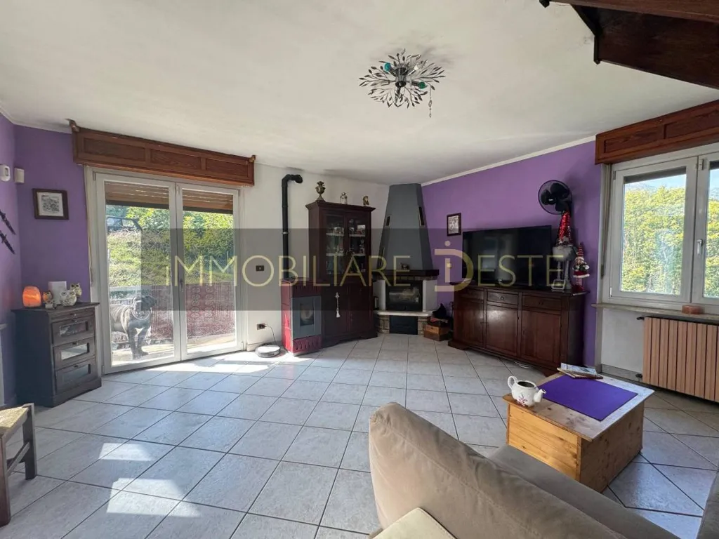 Elutuba - Villa with Private Garden in Rubiana