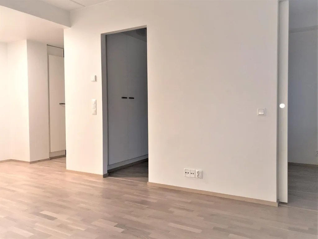 Toad - Modern Flat with Wardrobe in Etu-Lyötty, Oulu