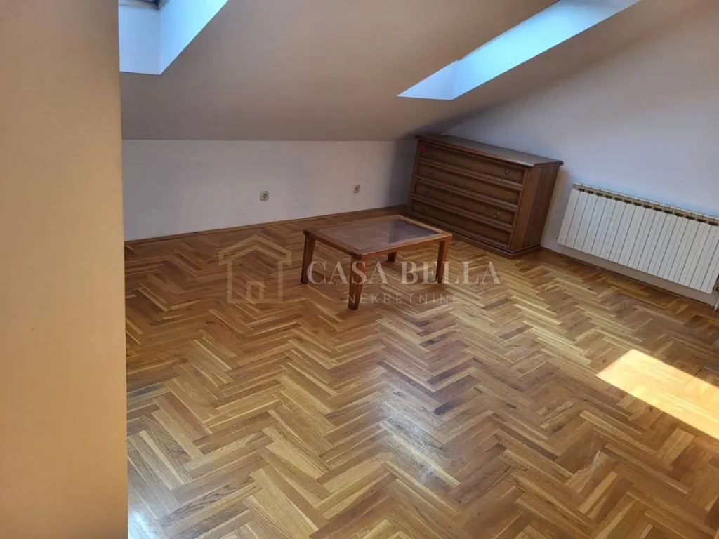 Pièces - Apartment with Balcony in Trešnjevka, Zagreb
