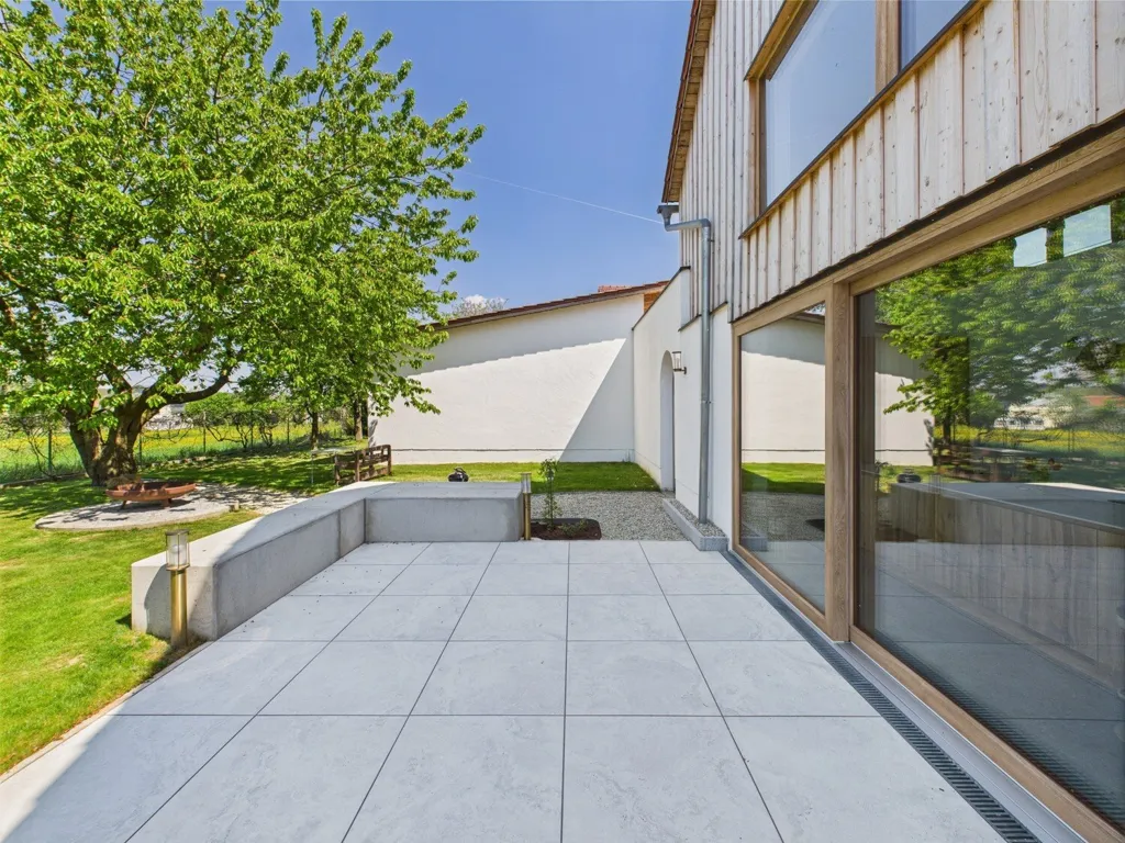 Terrace - 3-bedroom house in Frontenhausen