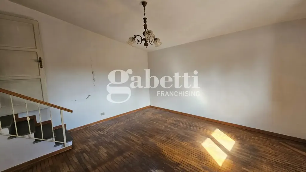 Stanze - Rustic-Style Apartment with Private Garden in Scandicci