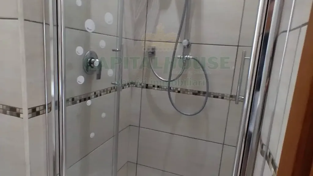 Vannitoad - Armed Two-Bedroom Flat with Balcony in Capua