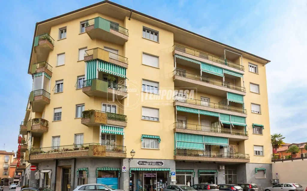 Välivaade - Apartment with Balcony in Chieri