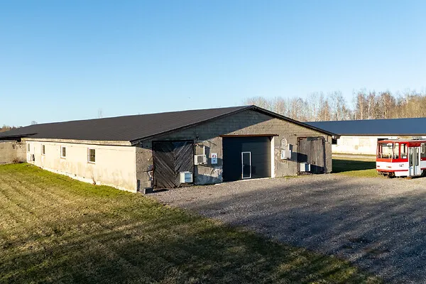 Vue aérienne - Local commercial à Rapla vald