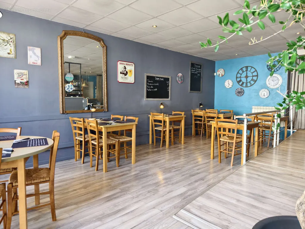 Söögituba - Established Restaurant with Terrace in Berck