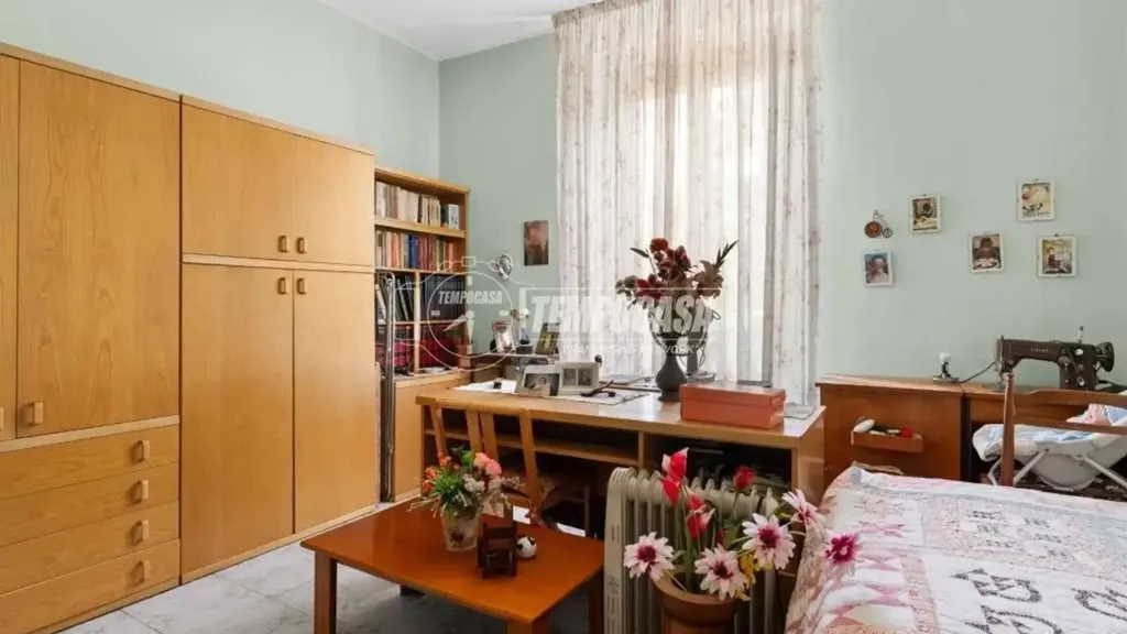Chambres - Trilocale with Central Location in Milan