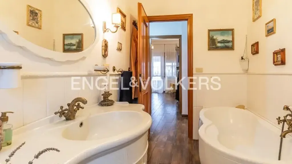 Bathrooms - Trilocale with Panoramic View in Cerveteri