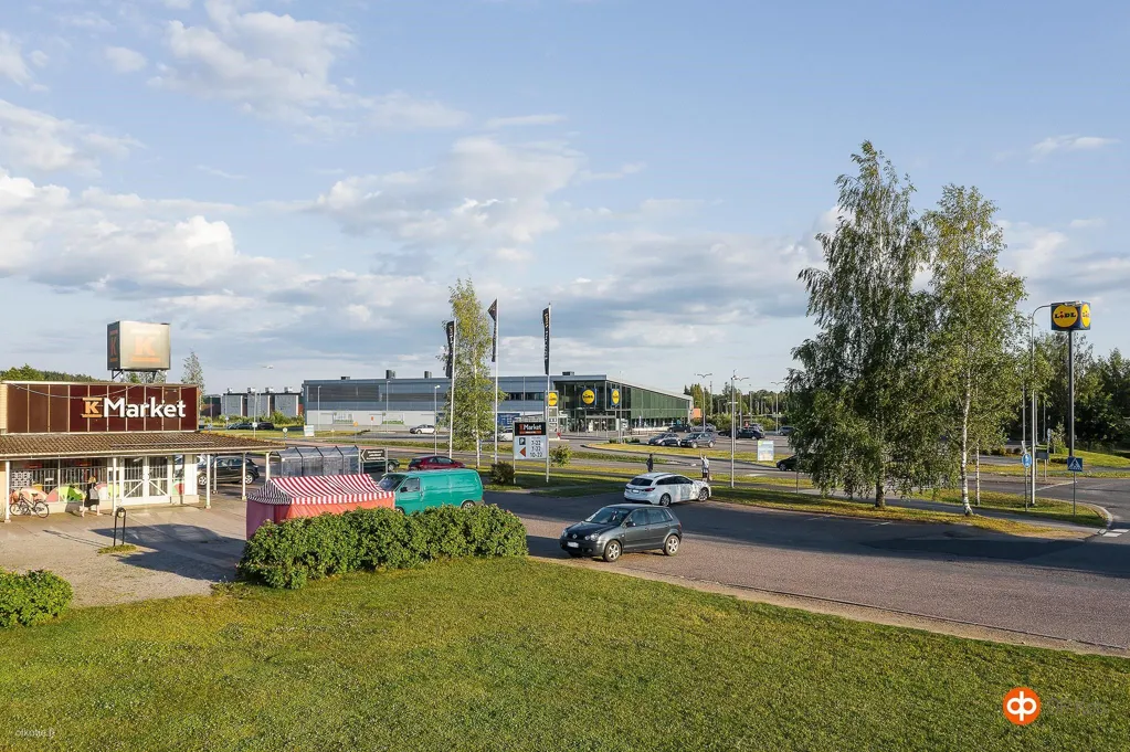 Välivaade - One-Bedroom Flat with Garden Access in Halikko