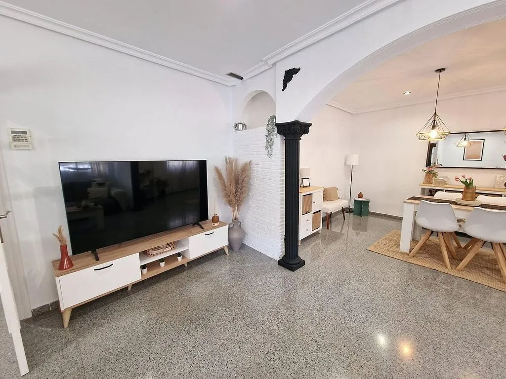 Elutuba - Ground Floor Flat with Garden in Carrús Este, Elche