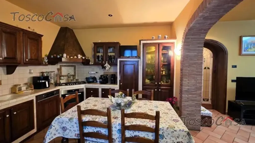 Söögituba - Ground Floor Apartment with Garden in Fucecchio