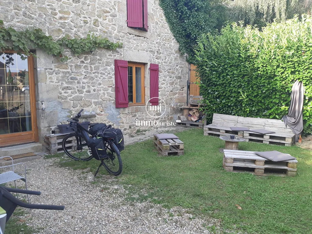 Aed - Stone Cottage with Garden in Saint-Gence