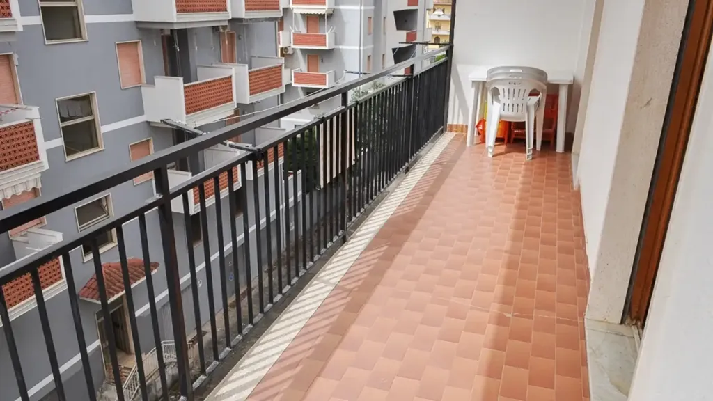 Rõdu - Apartment with Sea View in Scalea
