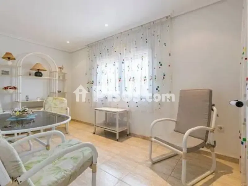 Söögituba - Chalet with Seafront Access in La Manga