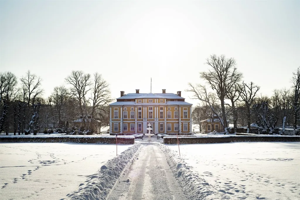 6-toaline maja asukohas Sigtuna kommun
