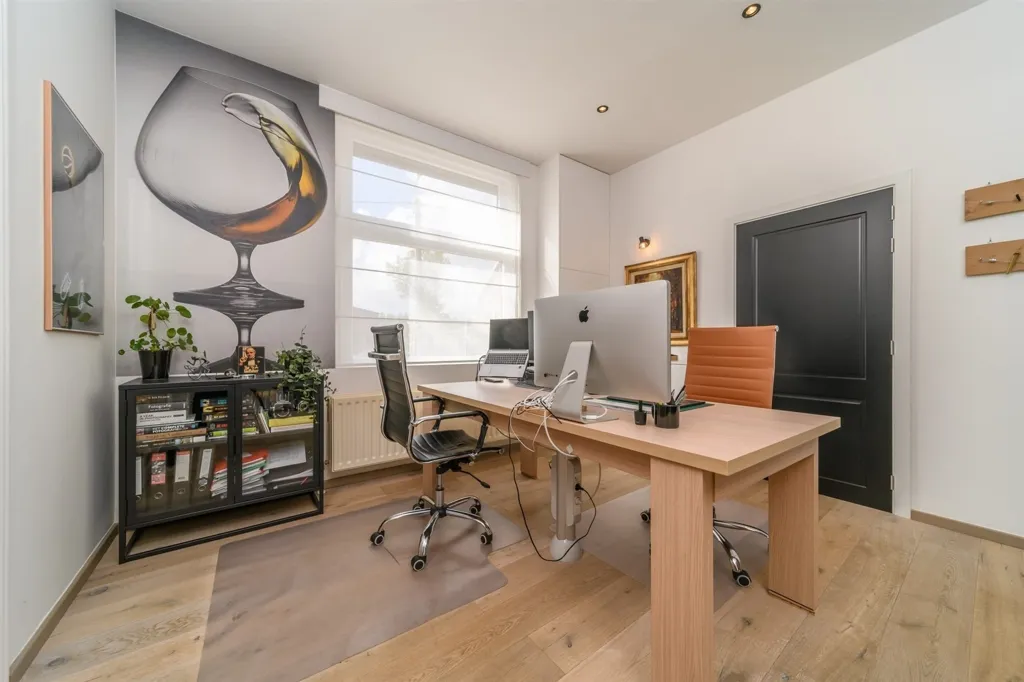 Kabinet - Spacious House with Garden in Goeferdinge
