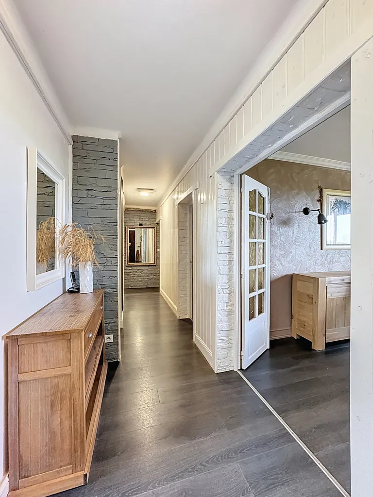 Ingresso - Traversing Apartment with Balcony in Ghisonaccia Centre