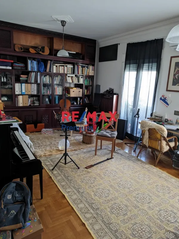 Elutuba - Apartment with Balcony in Kallithea, Athens