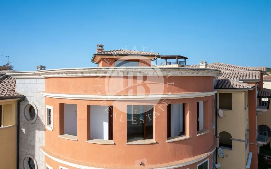 Välivaade - Beachfront Apartment with 360° Views in Golfo Aranci