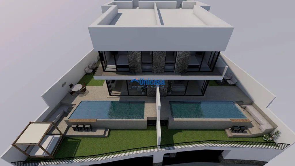 New Chalet with Pool in Puerto de la Torre