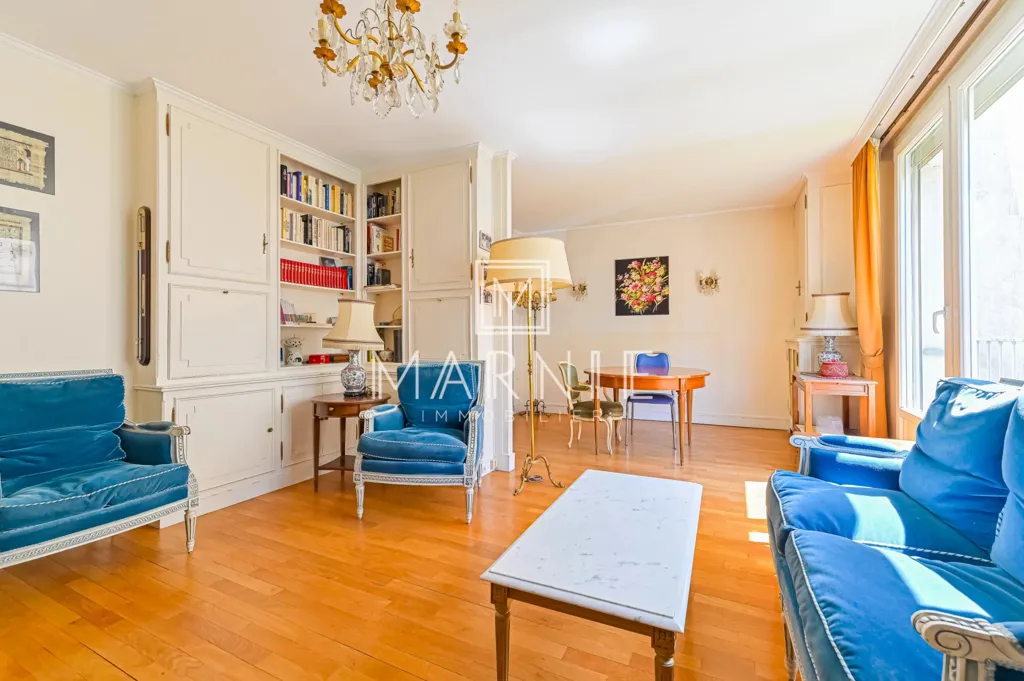 Appartement 4 pièces à Paris 15ème