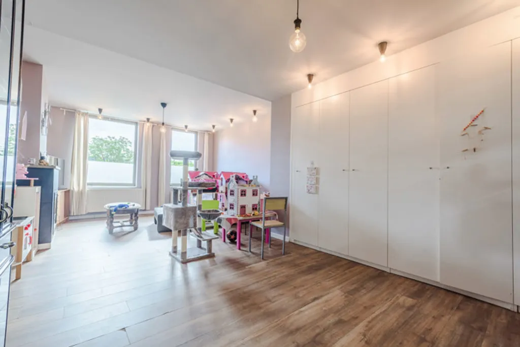 Toad - Spacious House on Corner Plot near Dutch Border