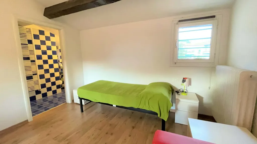 Chambres - Bright Studio with Terrace in Florence