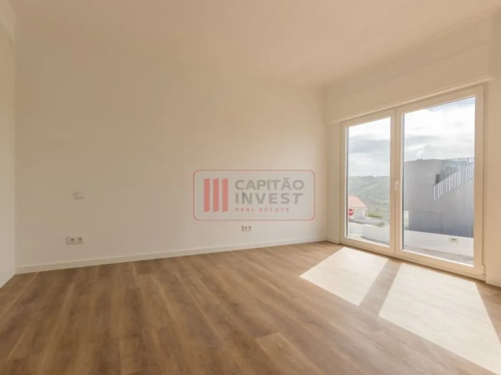 Pièces - Modern House with Sea View in Mafra
