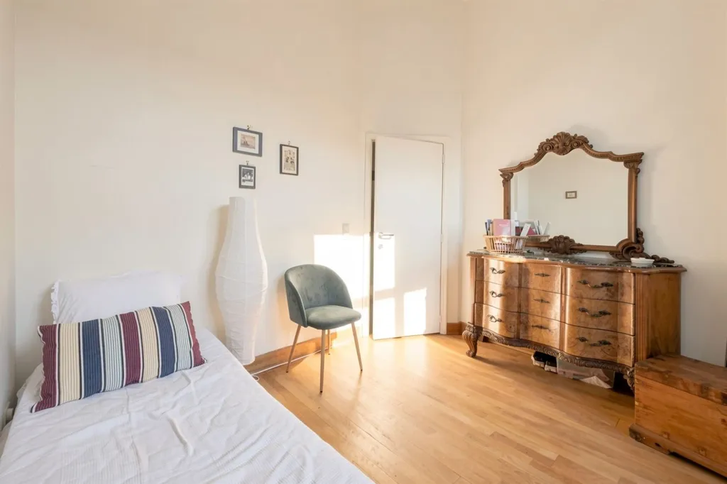 Chambres - Appartement avec Parquet et Cheminée à Sablon