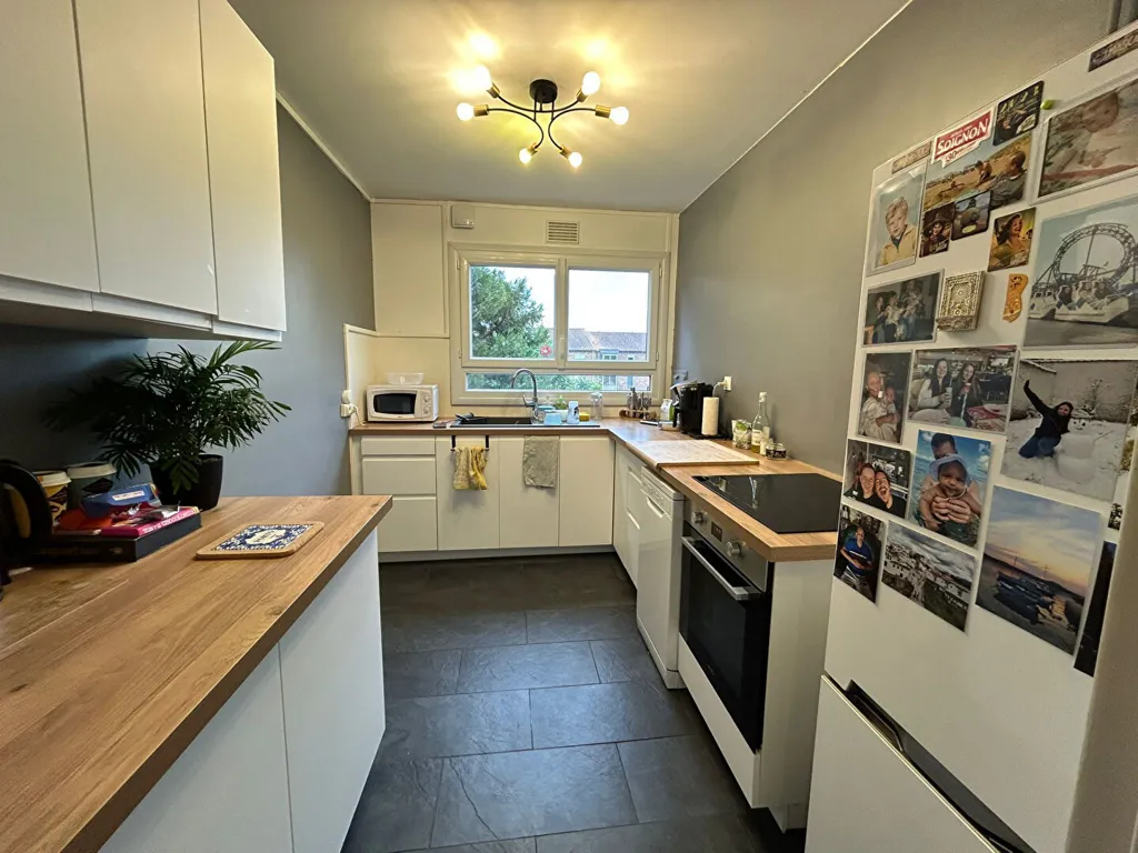 Cucina - Furnished Flat with Balcony in Poitiers
