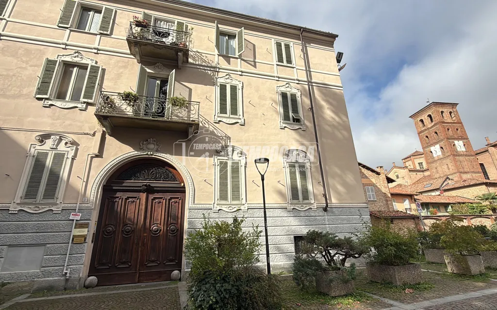 Esterno - Apartment with Balcony in Central Asti