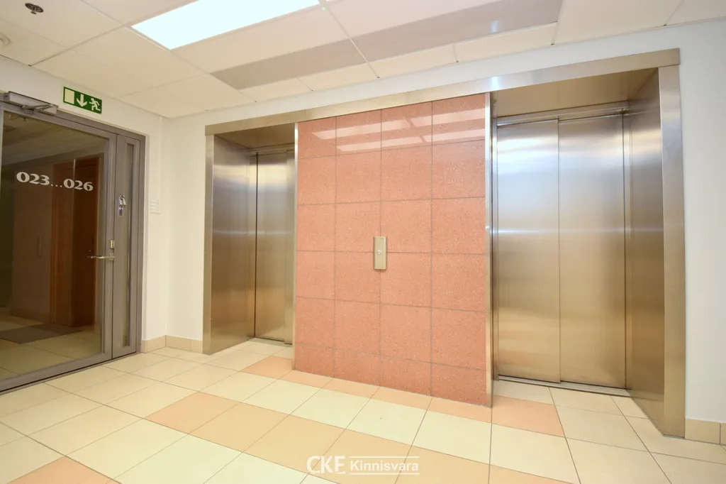 hallway_entrance