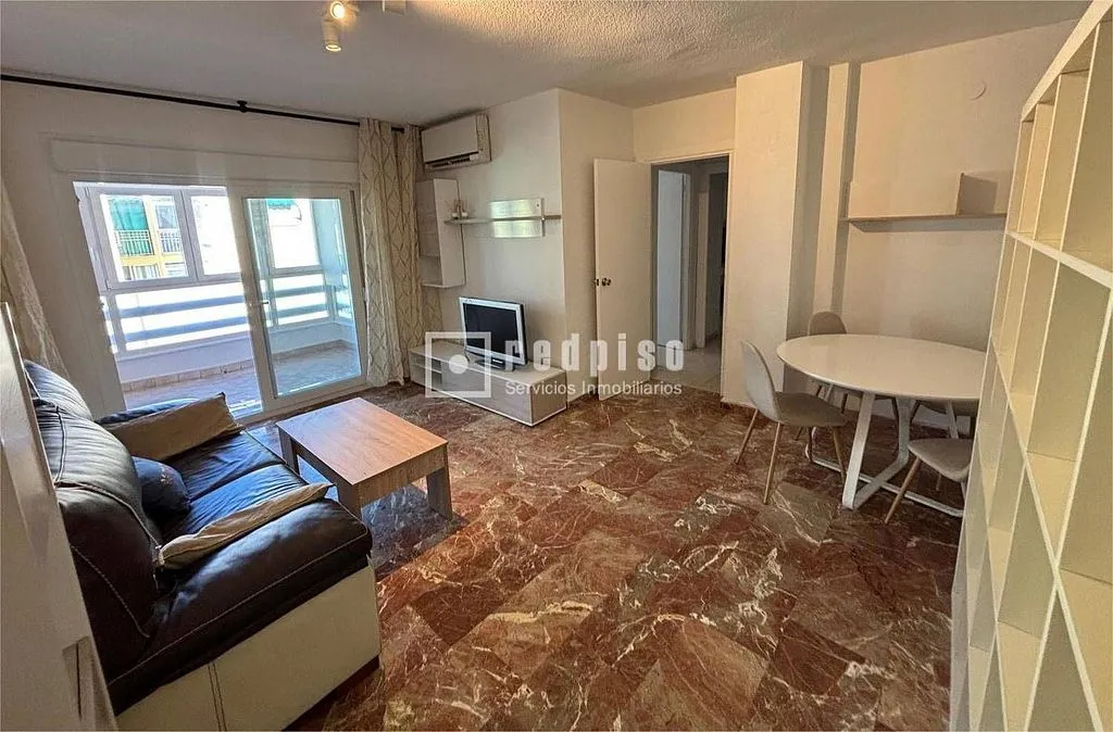 Elutuba - Modernised Flat with Terrace in Granada