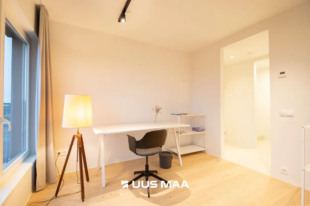 Bureau - Modern Apartment with Sea View in Kuressaare