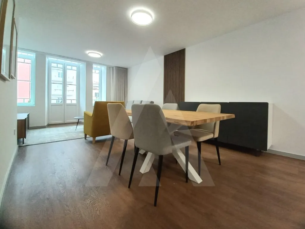Söögituba - Furnished Flat with City View in Aveiro Centre
