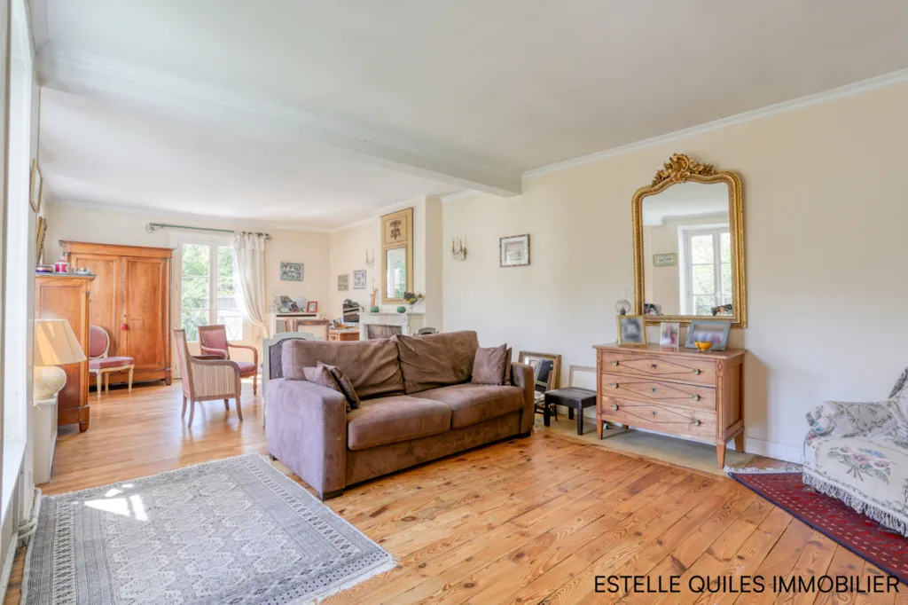 Soggiorno - 7-Piece Villa with Garden in Versailles