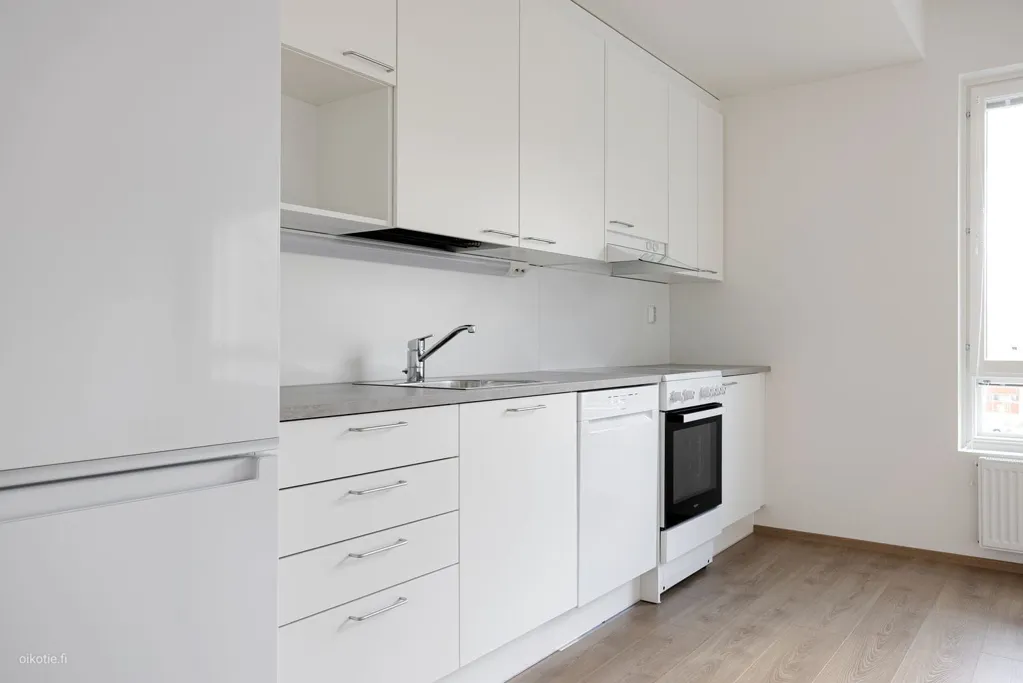 Köök - Modern Flat with Balcony in Konala, Helsinki