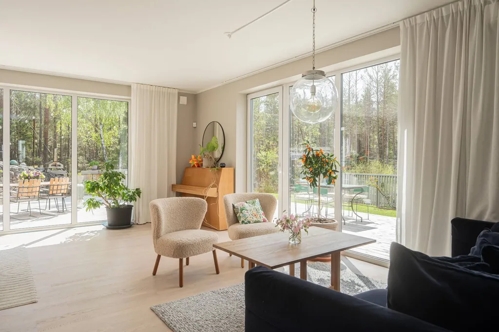 Elutuba - Terraced House with Garden in Högmora