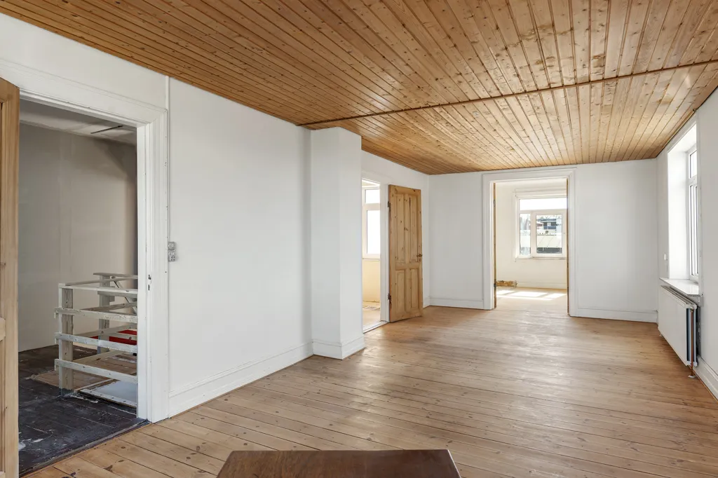 other_room