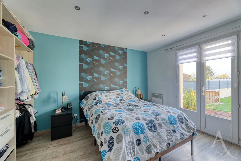 Chambres - Maison Rénovée avec Piscine à Chavagnes-en-Paillers