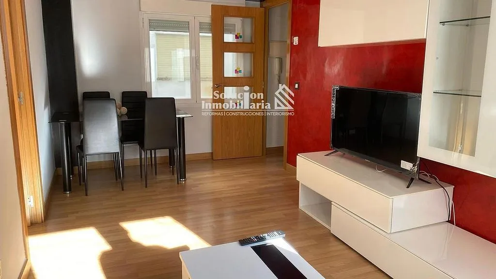 Elutuba - Student Flat with Terrace in Garrido Sur