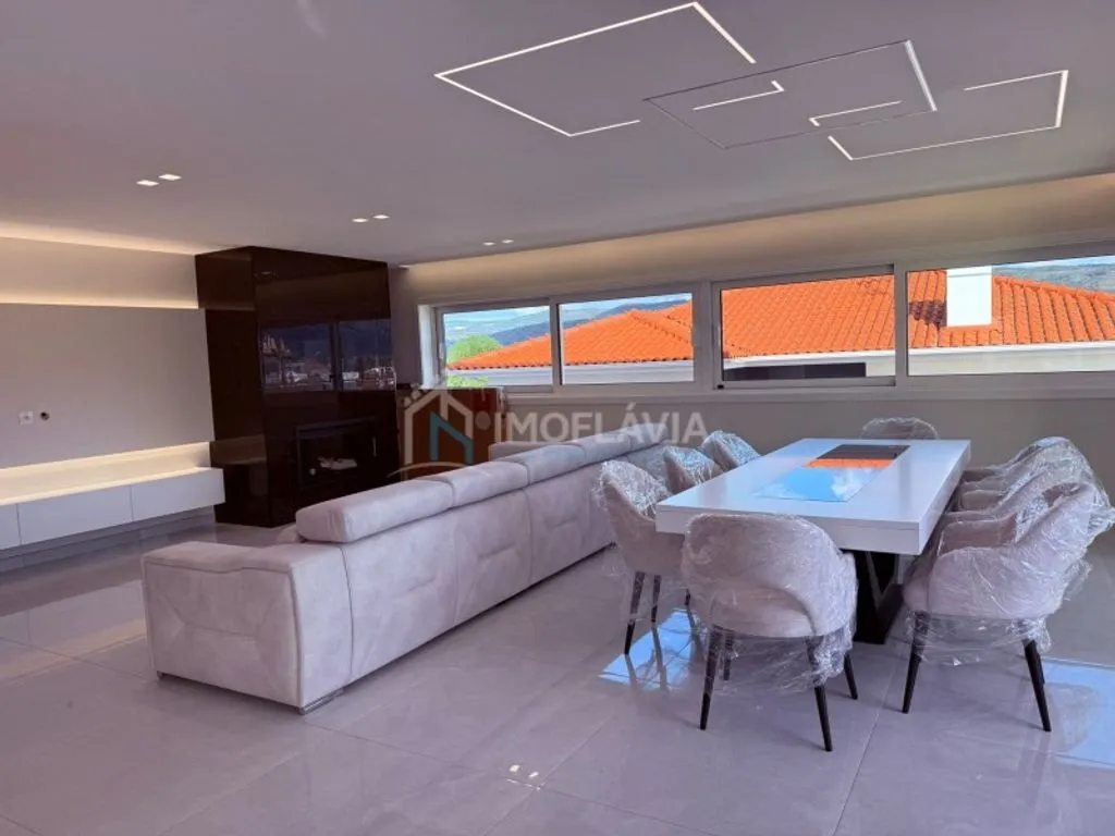 Söögituba - Luxury Detached House with Garage in Chaves