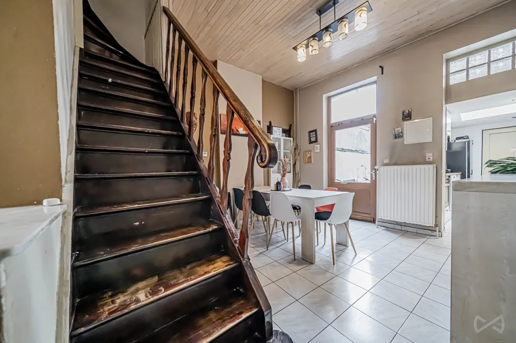 Salle à manger - Maison Fonctionnelle avec Jardin à Dampremy
