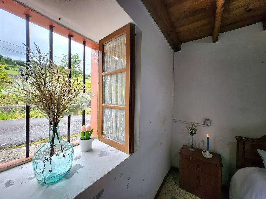 Pièces - Country House with Terrace in Coiroa