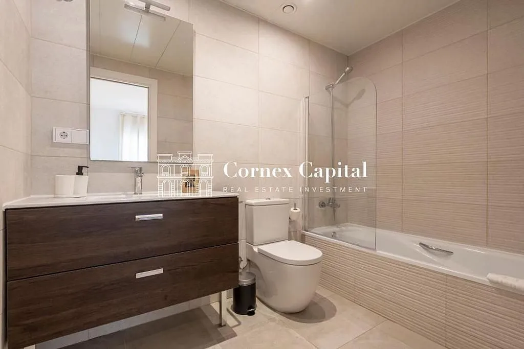 Vannitoad - Apartment with Pool in Poblenou, Barcelona