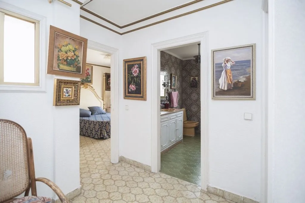 Entrée - Luxury Villa with Pool in Marbella Centre