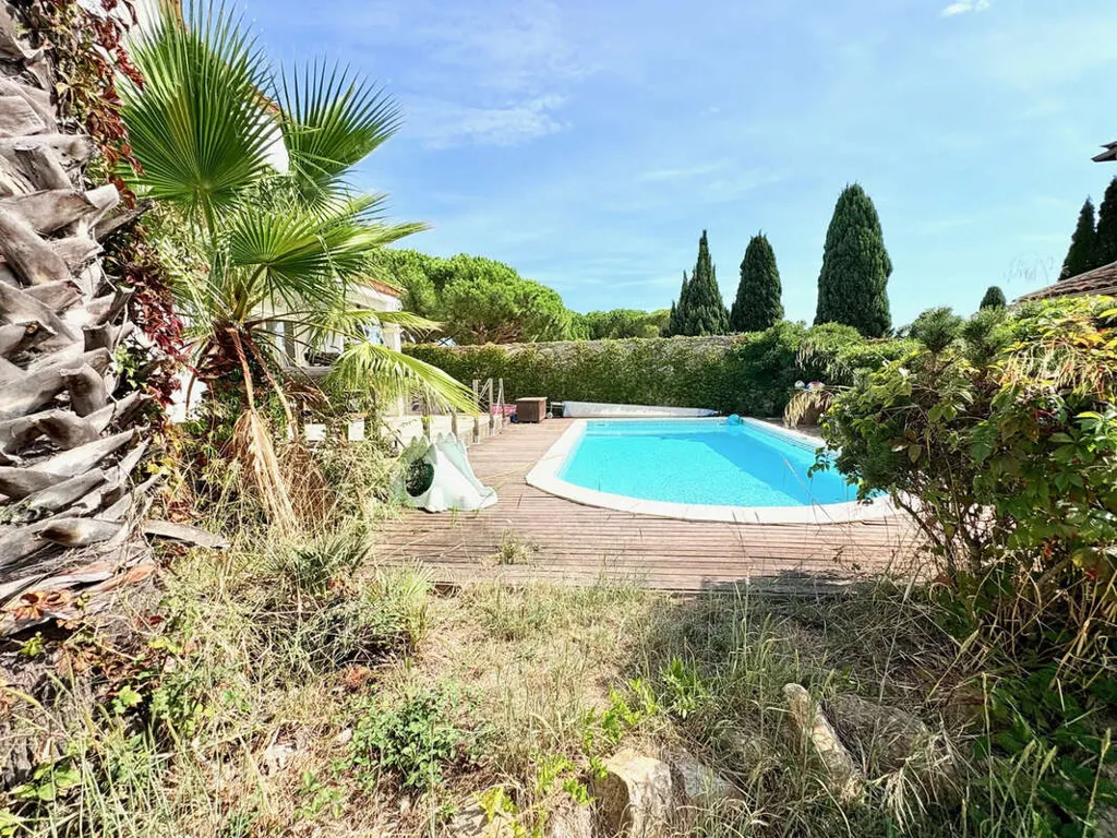 Bassein - Spacious Villa with Pool in Pérols
